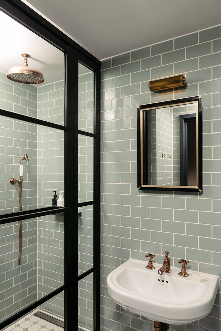 La salle de bains très british du Hoxton Southwark à Londres.