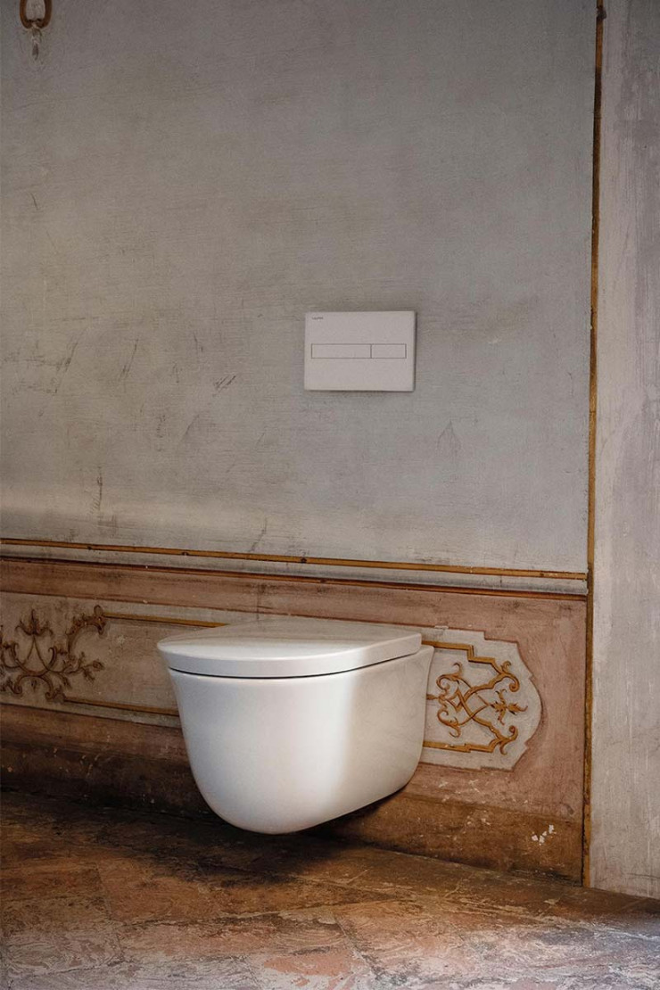 Pièce de la collection « The New Classic », signée Marcel Wanders pour Laufen. Entre hier et aujourd’hui, une recherche qui viseune certaine postérité.