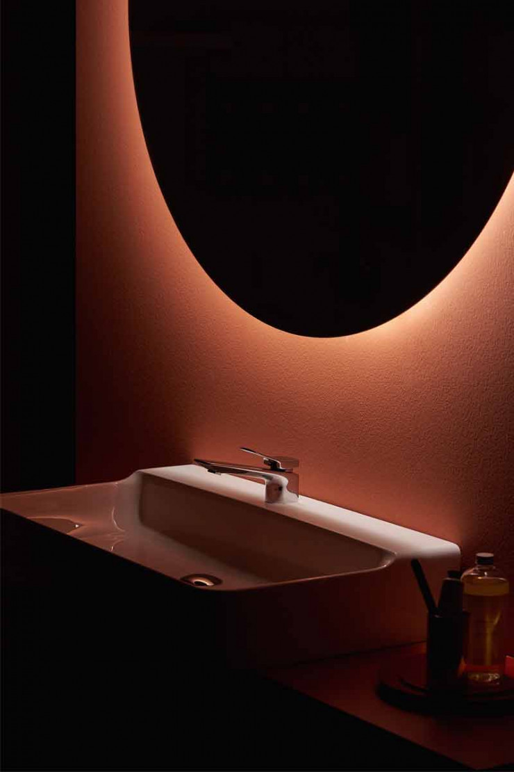 Créée en 1972 par le maître du design Paolo Tilche, la collection « Conca » vient dêtre revisitée par le studio Palomba Serafini Associati.