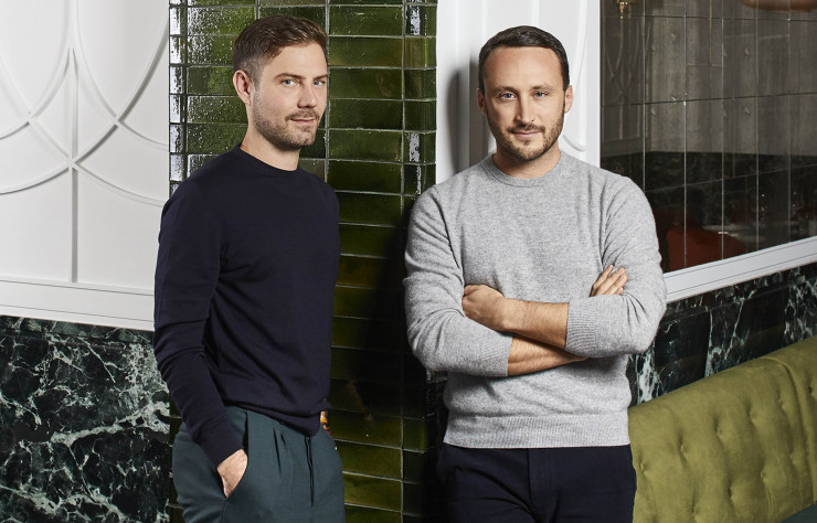 Humbert & Poyet, duo incontournable depuis le Hoxton et le Beefbar à Paris, déclinent leur passion pour la photo dans leurs nombreuses réalisations et dans leurs futurs projets : deux hôtels cinq étoiles en Corée et le restaurant de l’hôtel Daunou Opéra à Paris, conçus par Charles Zana.