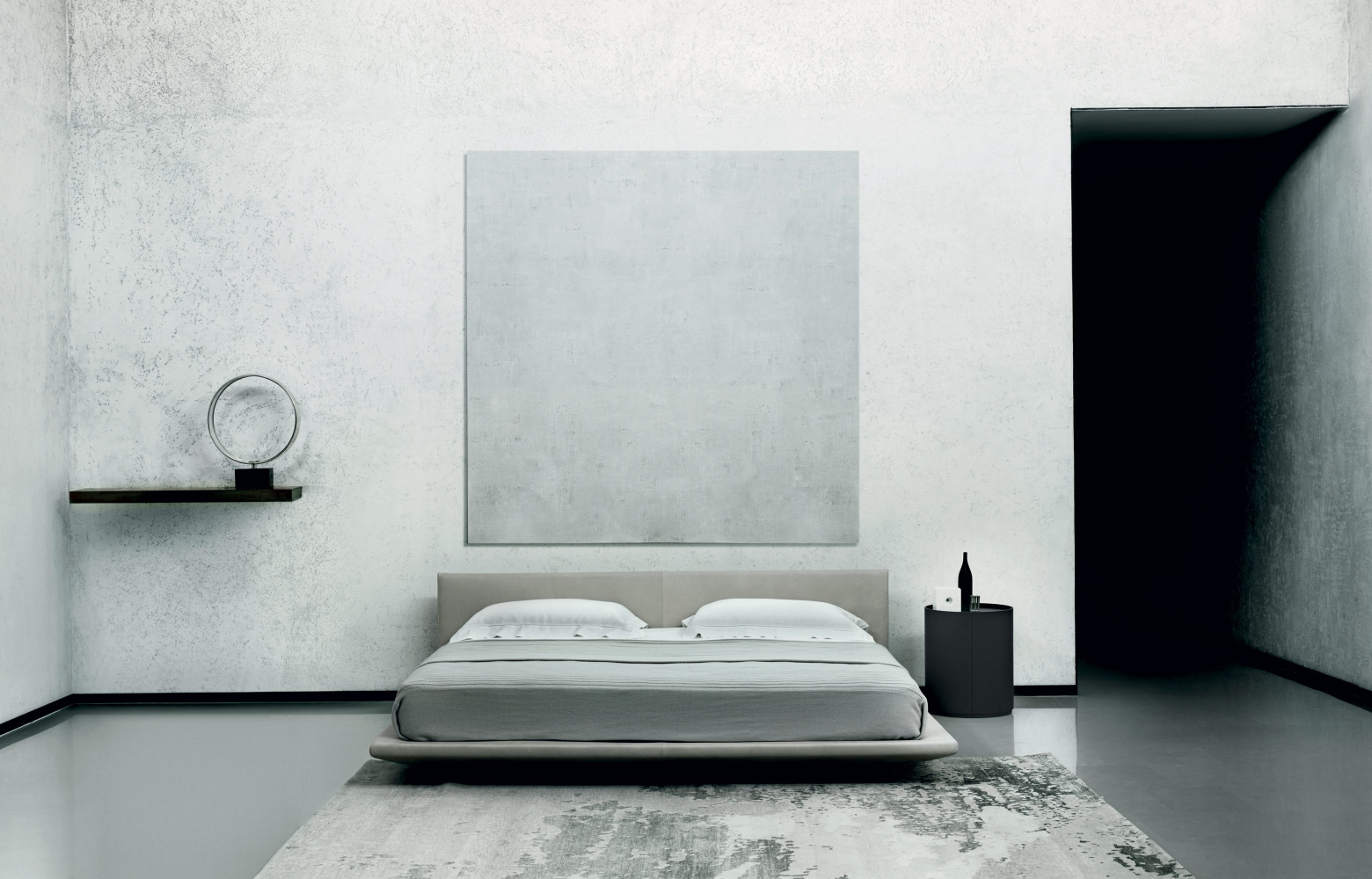 9/ Lit Chemise, design Piero Lissoni, à partir de 2 731 €. Living Divani.