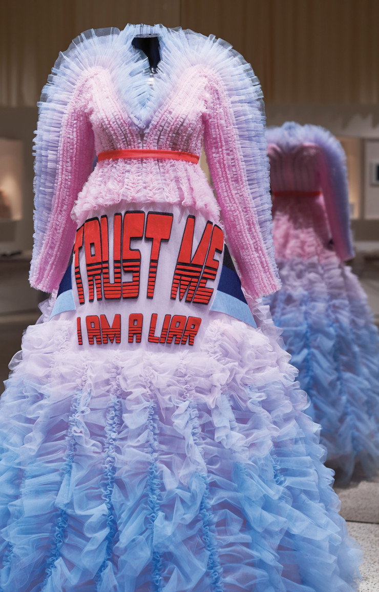 Une création de Viktor & Rolf, présentée lors des Beazley Designs of the Year 2019, organisés par le Design Museum londonien.