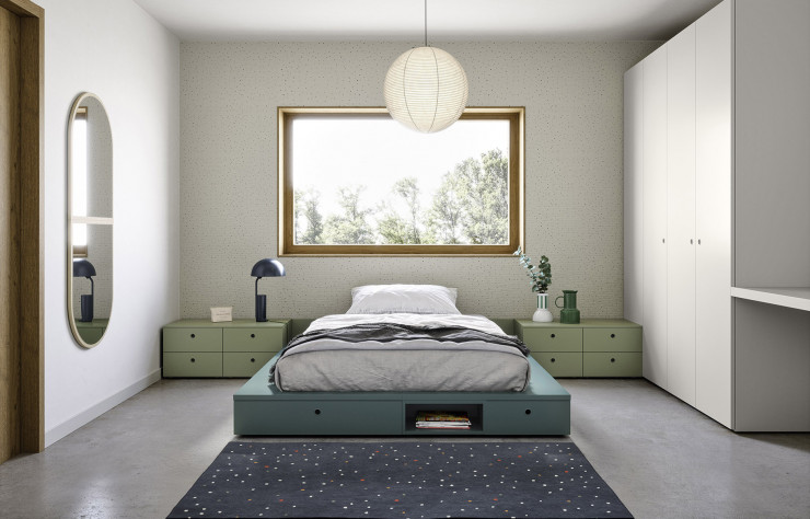 Le miroir Window et le tapis Star apportent une touche d’accessoirisation bienvenue dans cette chambre de pré-adulte.
