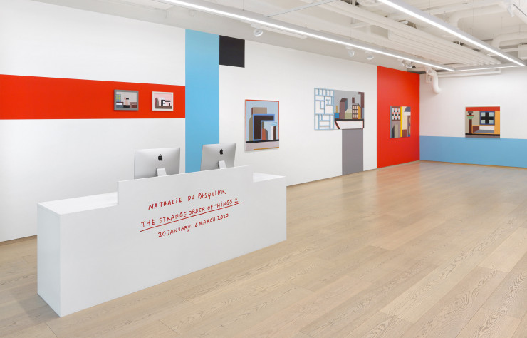 « The strange order of things 2 » montre des tableaux récents de Nathalie du Pasquier.