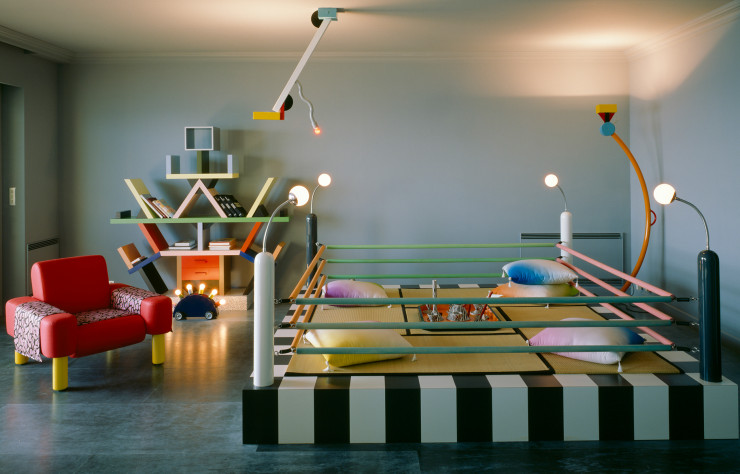 L’appartement monégasque de Karl Lagerfeld avec du mobilier signé Memphis, en 1982.