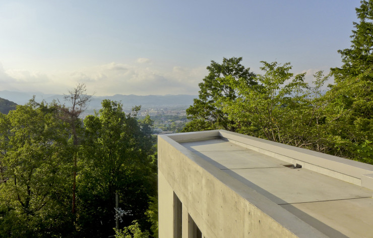 Le nom de la Villa vient du mont Kujoyama, sur lequel elle a été construite.
