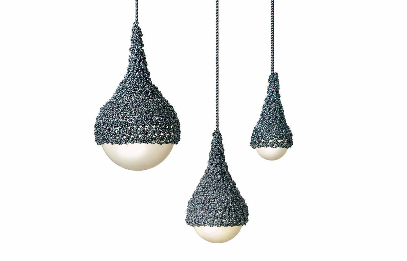 Suspensions Cordula en crochet. Missoni Home, de 496 € à 1 046 €.