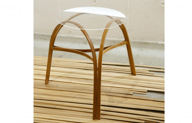 La table basse de Ryohei Totsuka.