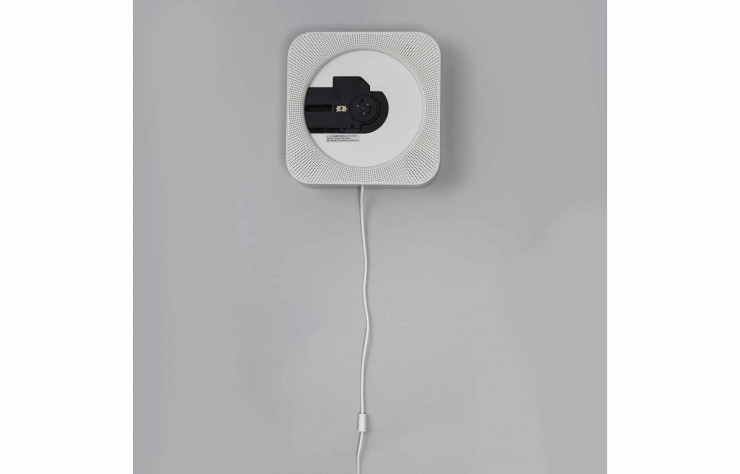 Lecteur CD mural de Naoto Fukasawa (2000, Muji).