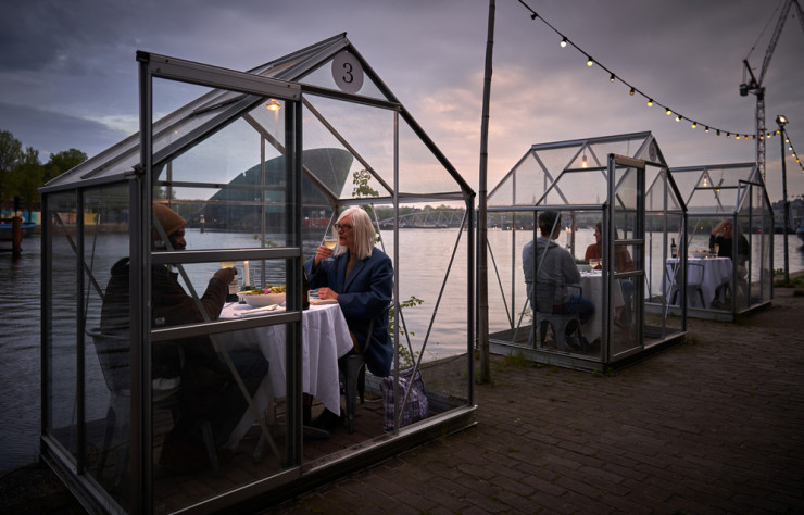 Les Serres Séparées du Mediamatic Eten à Amsterdam, aux Pays-Bas.