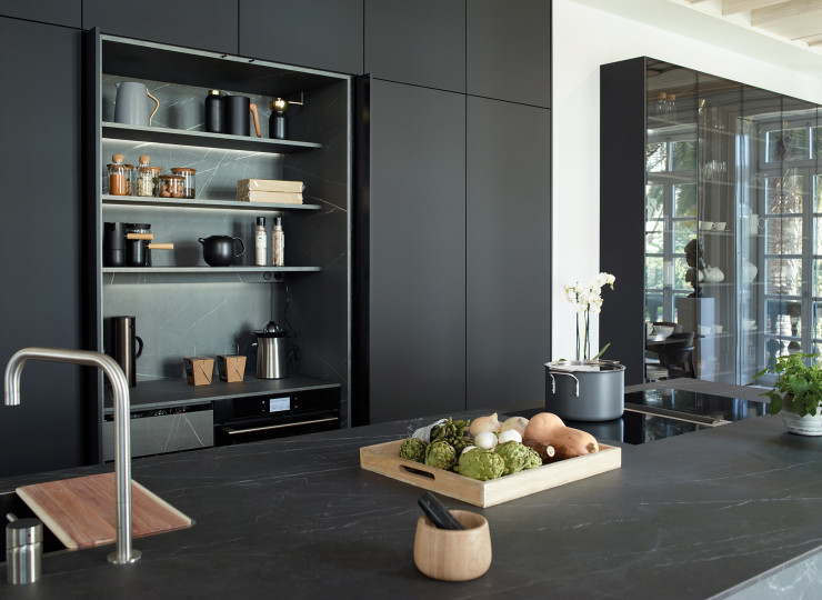 Un design atemporel qui mêle traditionnel et contemporain.