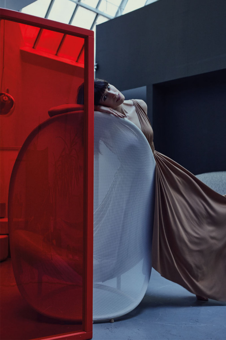 Fauteuil lounge Chips, design Lucie Koldova.