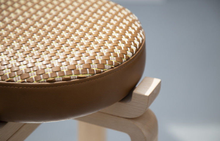 Tabouret Serti, disponible chez Amélie Maison d’Art.