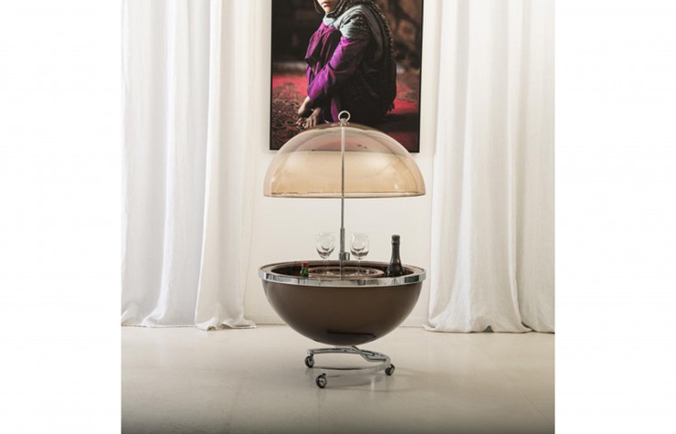 Le bar-bulle d’Alain Carré pour Pierre Cardin.