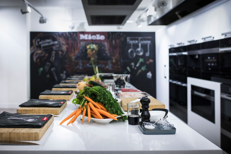 Parfaire ses connaissances culinaires et découvrir de nouveaux produits grâce aux ateliers.