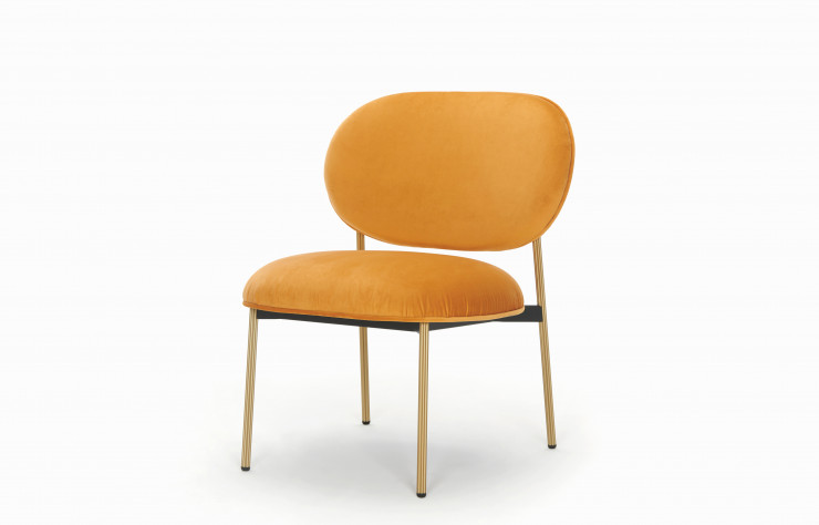 Le designer a porté une attention particulière aux finitions afin d’offrir un large choix de personnalisation à cette élégante collection.