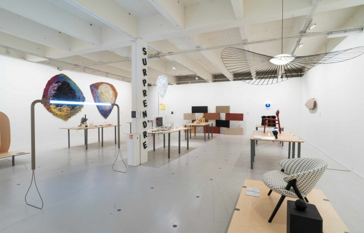 Toute le scène du design français est rassemblée dans l’exposition « Designers du design », crée par Jean-Louis Fréchin (Nodesign).