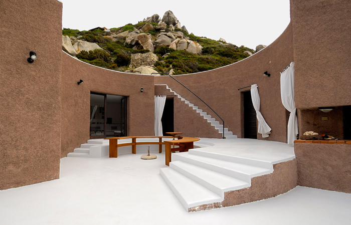 La Casa Rotonda (1966-1977) en Sardaigne.