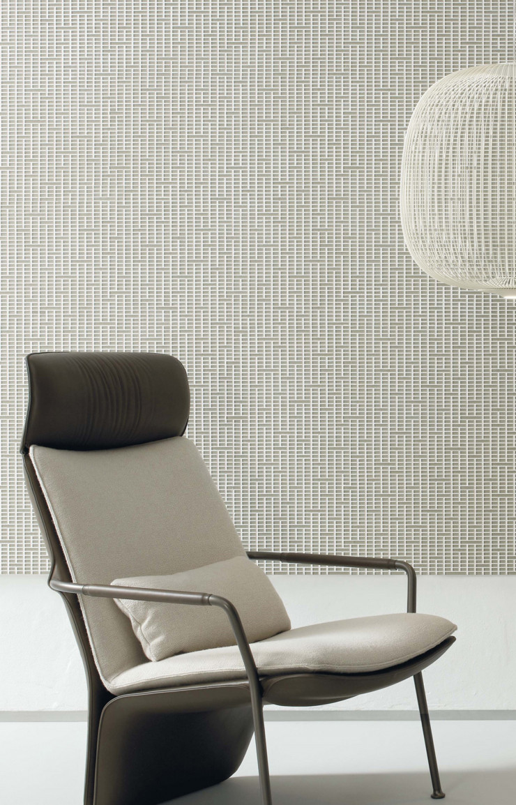 Mosaïque de verre, collection « Mist », signée Kensaku Oshiro, designer japonais installé à Milan. Disponible en 6 coloris et 3 formats (Mosaico+).