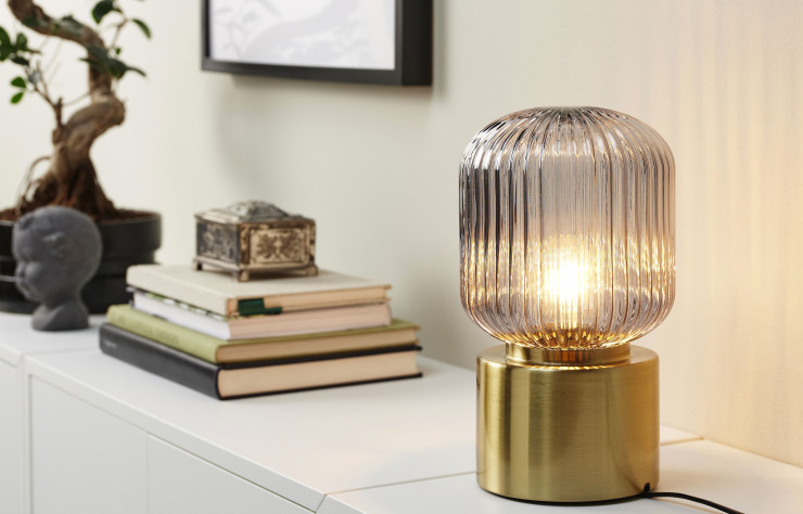 Lampe à poser Solklint (IKEA).