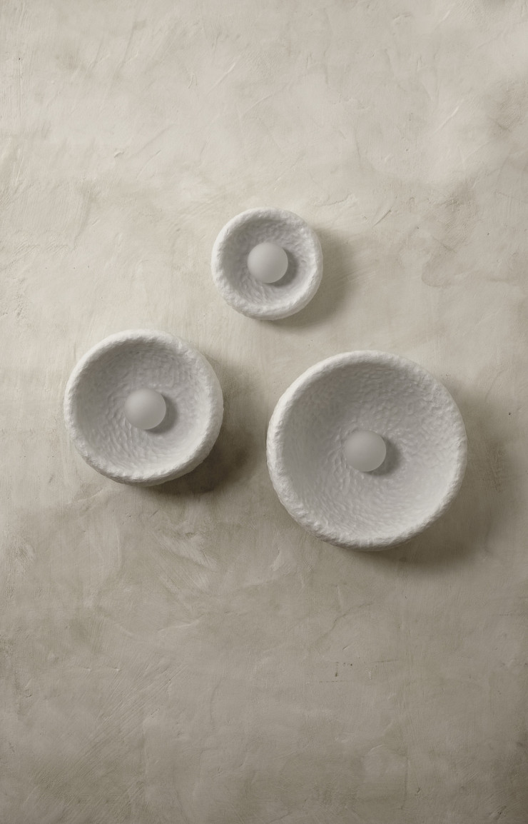 Appliques de la collection « Soniah », recouvertes du matériau Ztista. Existe en 12 couleurs. Faina.