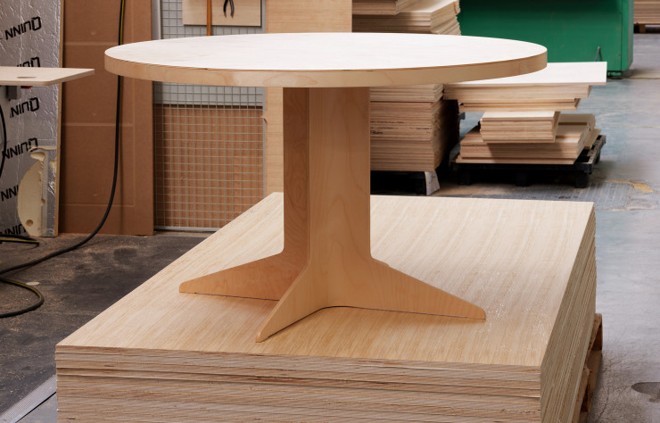 La Round Dining Table, un dessin de 1937 qui n’a pas pris une ride.