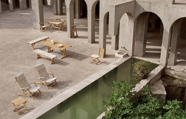 La simplicité formelle de cette collection outdoor lui permet de s’harmoniser à tout univers intérieur et extérieur.