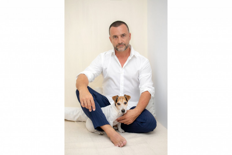 Philippe Xerri, fondateur et directeur artistique de Rock the Kasbah, utilise les savoir-faire tunisiens dans la fabrication des piècesde décoration. Une manière de pérenniser certaines pratiques en les modernisant.