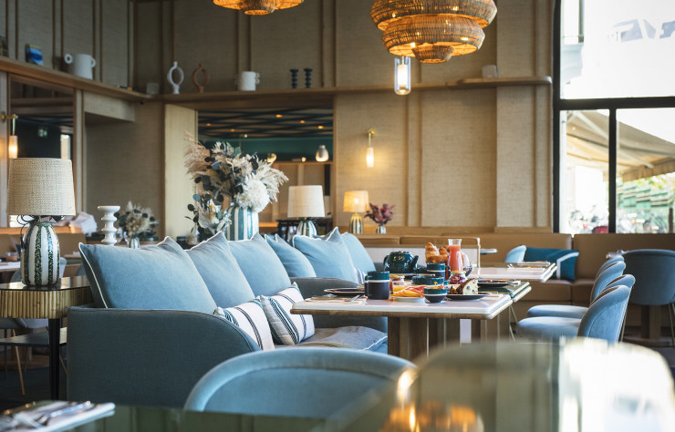 Cosy et chaleureux, le décor du Café de Paris épouse la cuisine du chef Béchade.