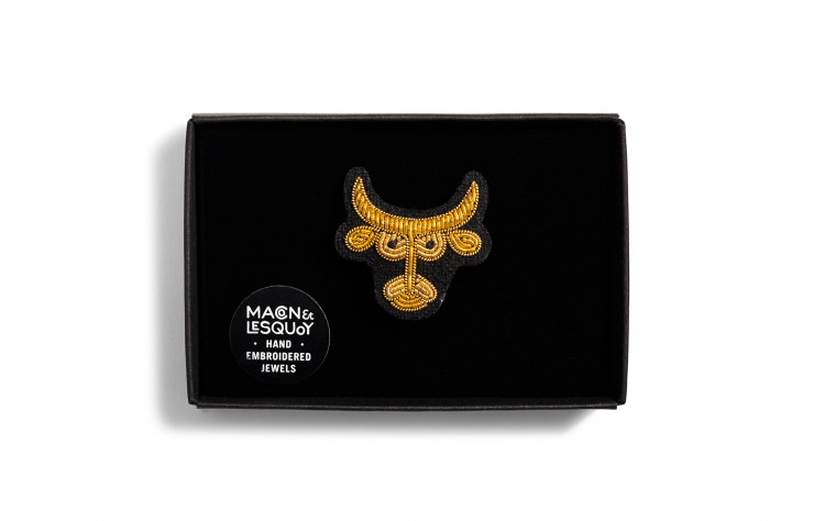macon lesquoy astrologie broche