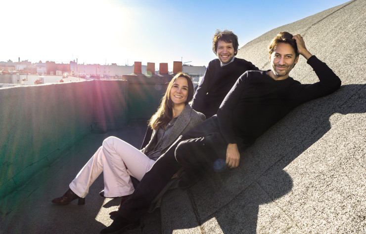 Le trio envisage l’architecture comme une façon de se mettre au service de la société.