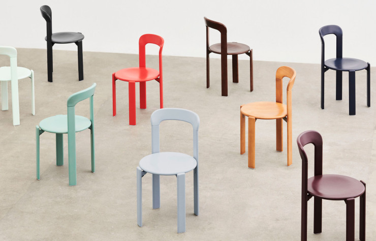 En collaboration avec Dietiker, Hay édite une collection de mobilier Bruno Rey