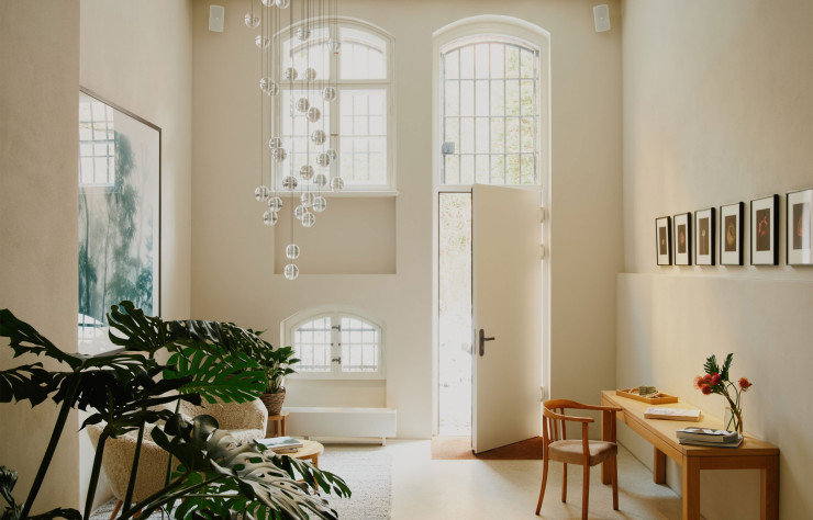 Le garden lobby de l’hôtel Wilmina à Berlin.