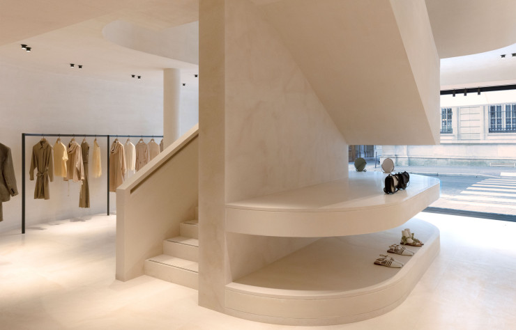 L’intérieur épure d’une des boutiques parisiennes de la marque Icicle.