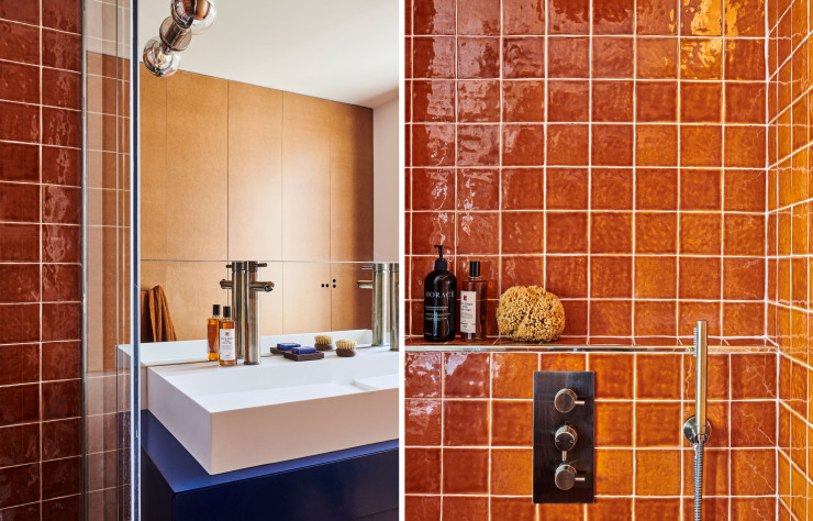 Aperçu des deux salles de bain de l’appartement.