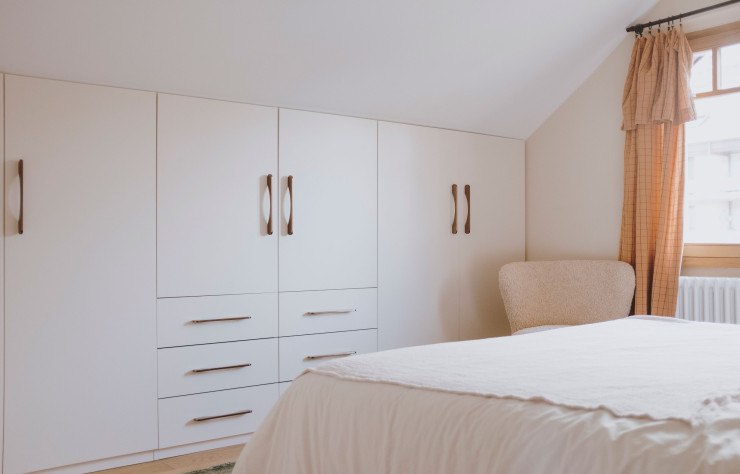 A Mâcon, cette suite parentale a notammentbénéficié de l’aménagement d’un dressing sur mesure.