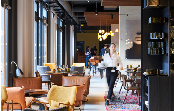 Le restaurant de l’hôtel Léonor.