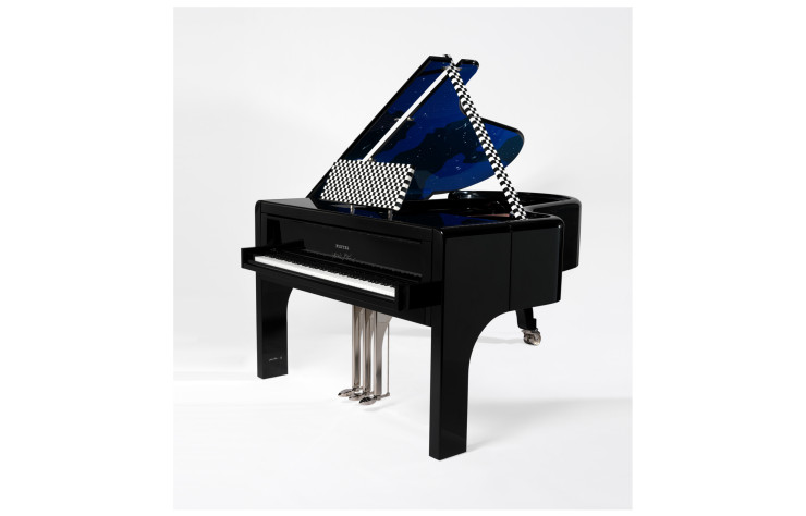 Voie Lactée, le piano Pleyel signée Andrée Putman.