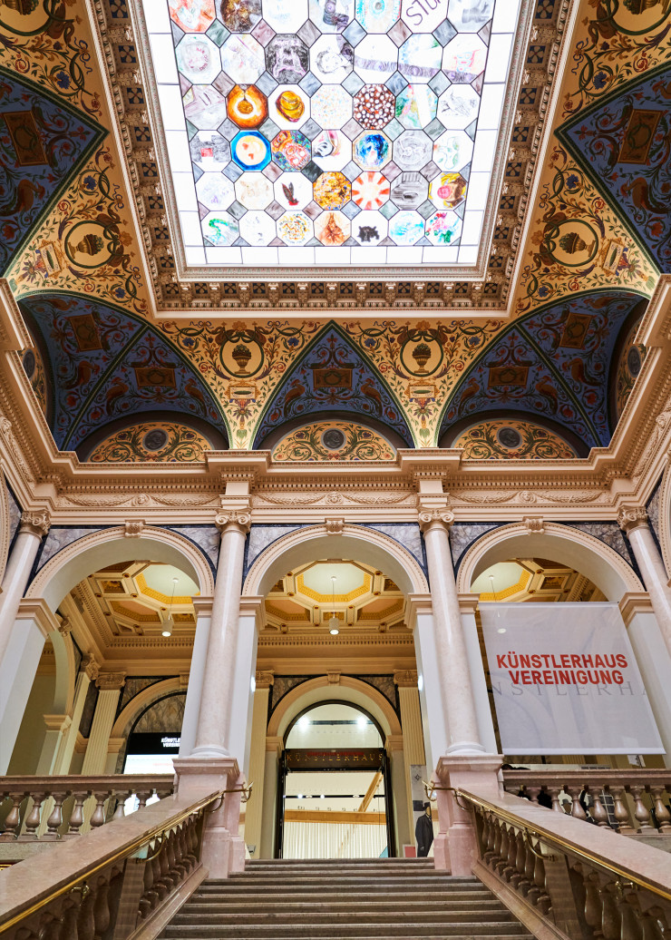 Inauguré en 2020, le musée Albertina Modern a élu domicile dans le Künstlerhaus (la Maison des artistes), construit en 1865. Entièrement rénovée, cette antenne de l’Albertina abrite sous sa magnificence plus de 60 000 œuvres de 5 000 artistes contemporains.