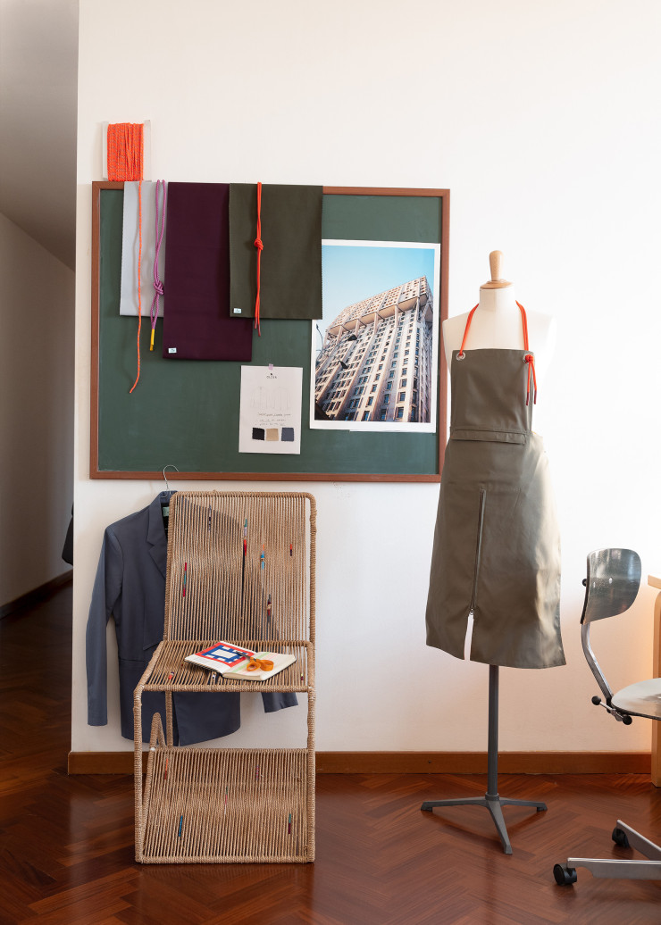 Tablier et chaise Haddock, design Older Studio.