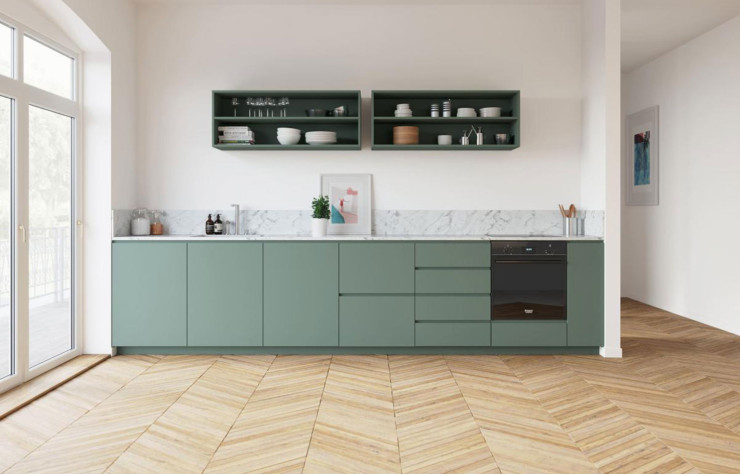 Projet réalisé avec les façades Plum living U-Shape en laque mate Vert de Gris, plan de travail Ekbacken en stratifié effet marbre chez Ikea