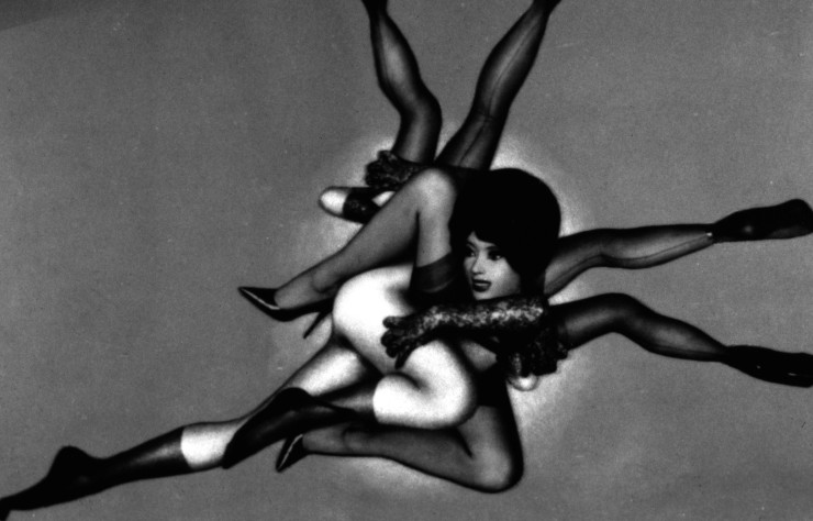 Pierre Molinier, « Je rampe vers Gehamman » vers 1970 – 1976.