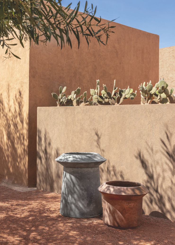 © Bernard Touillon.