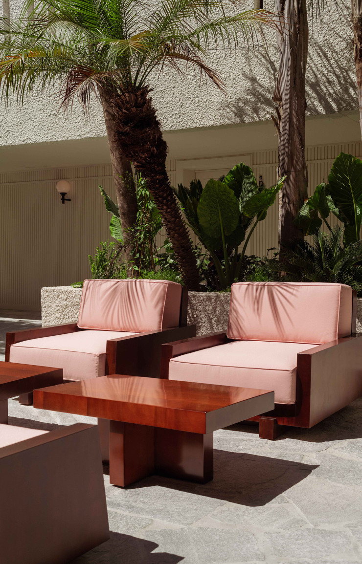 Ambiance Palm Springs dans le patio.