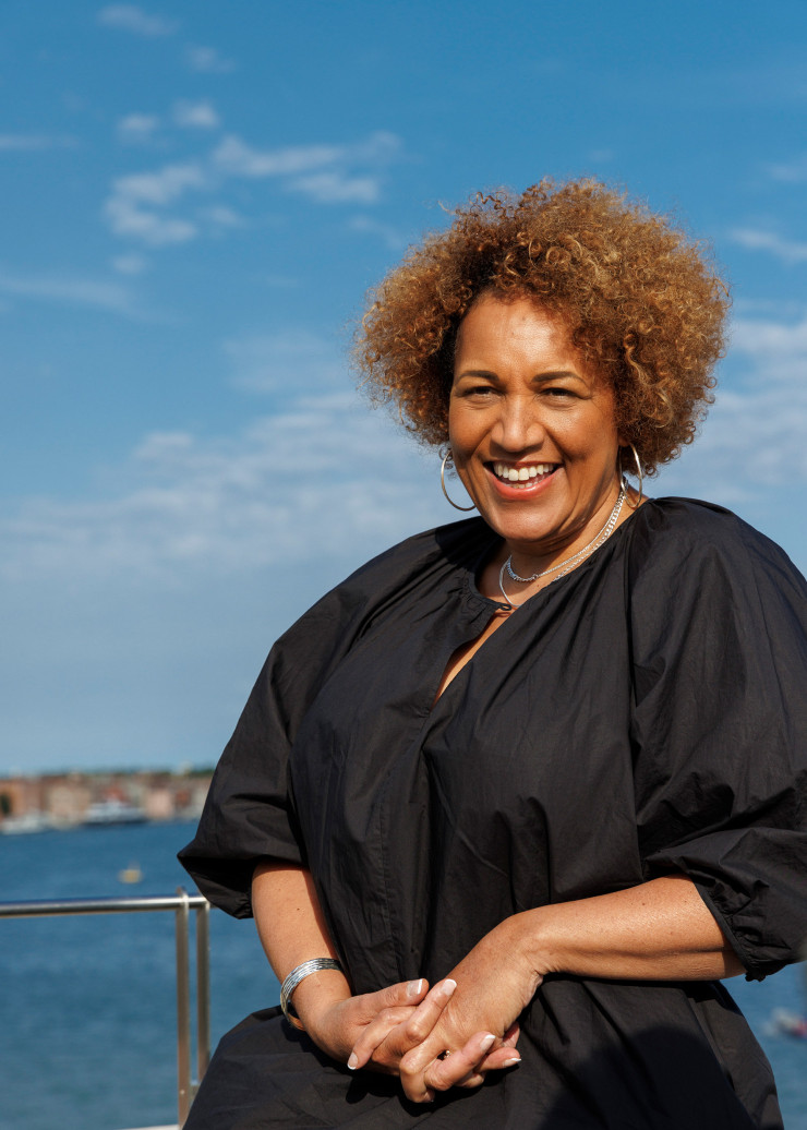 Lesley Lokko, commissaire de l’édition 2023 de la Biennale d’architecture de Venise.