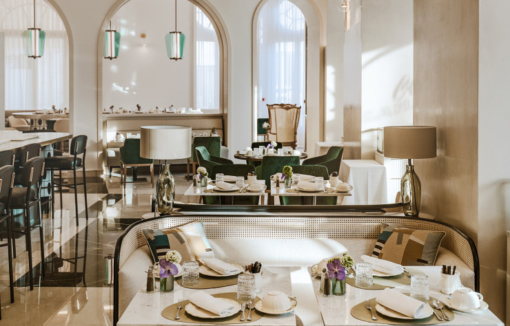 La brasserie Riviera.