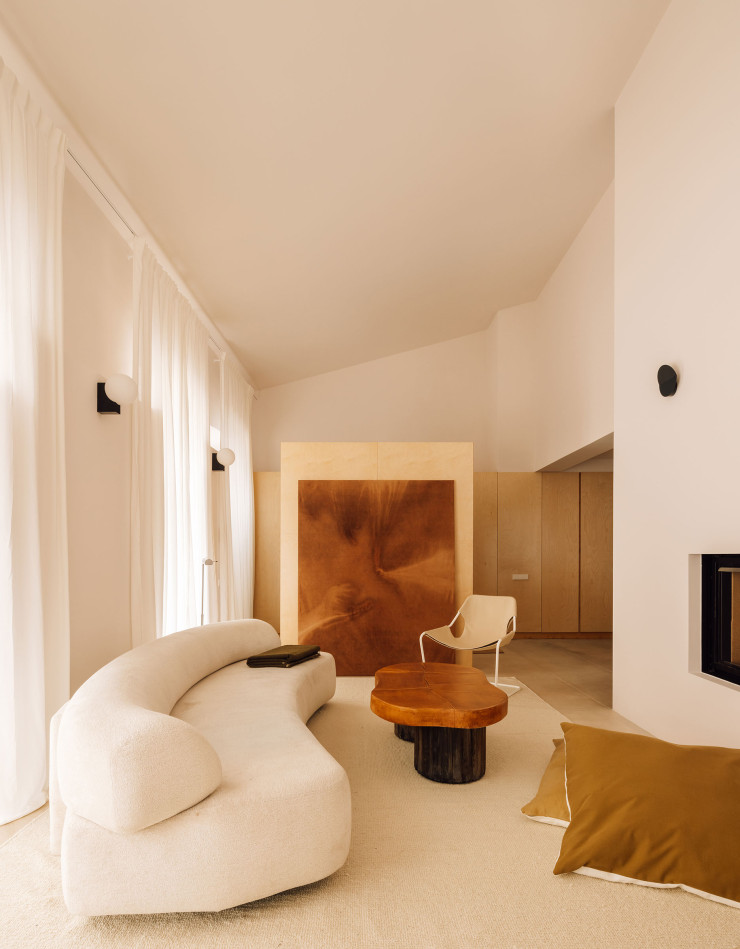 Salon de Casa Quatro