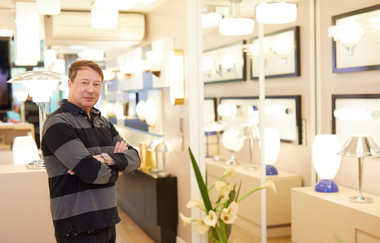 A l’intérieur du showroom de Perzel.