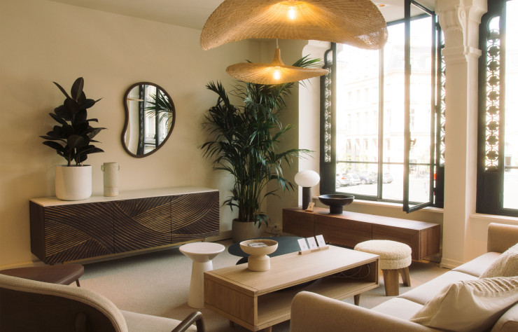 La marque a récemment ouvert 2 boutiques, l’une à Paris et la seconde à Lille.