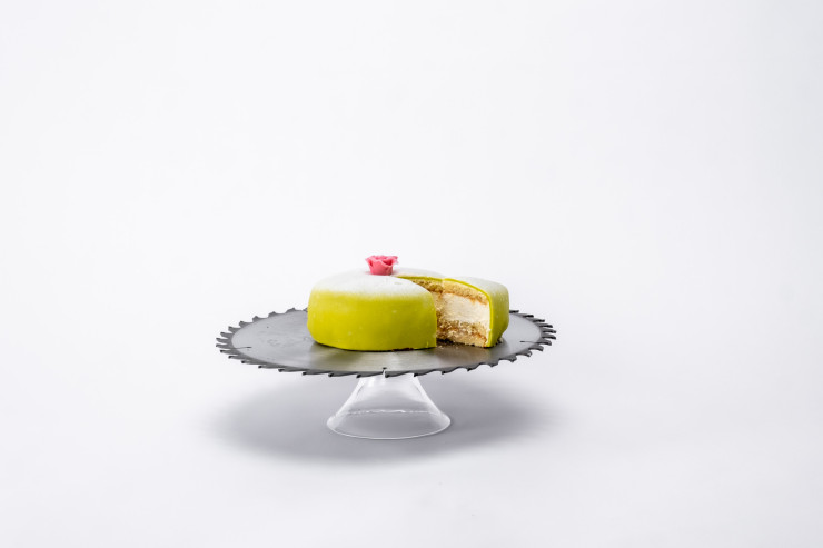 Présentoir à gâteaux Happy Blade d’Isa Andersson